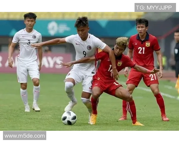 重庆足球队在亚运会积分榜上以70分稳居第一名引发热议