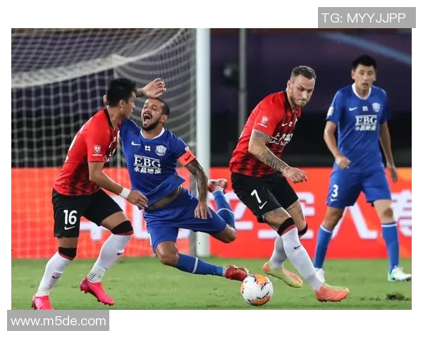 深圳足球队以99分领跑世锦赛积分榜展现强劲实力